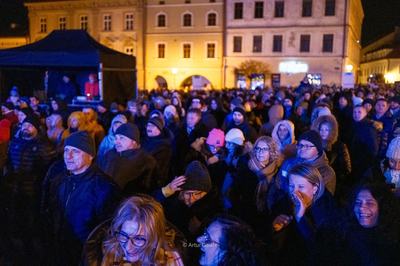 Tak się bawił Rynek w Tarnowie na Sylwestrze 2024