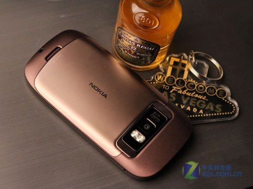 Nokia C7 na nowych, niecodziennych zdjęciach [galeria] 6