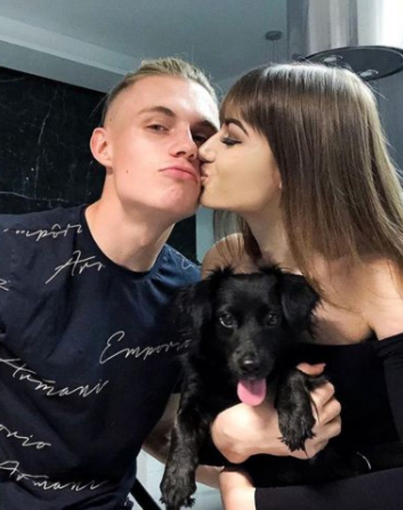 Narzeczona Przemysława Płachety rozprawia o WAGs i zarobkach piłkarzy