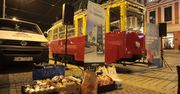Wrocław. Tramwaj pod operą. MPK zbiera żywność dla potrzebujących