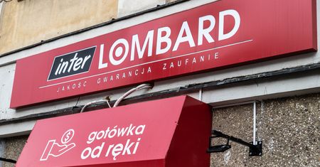 Sprzedaż w lombardzie - kiedy to się opłaca, a kiedy lepiej uważać?