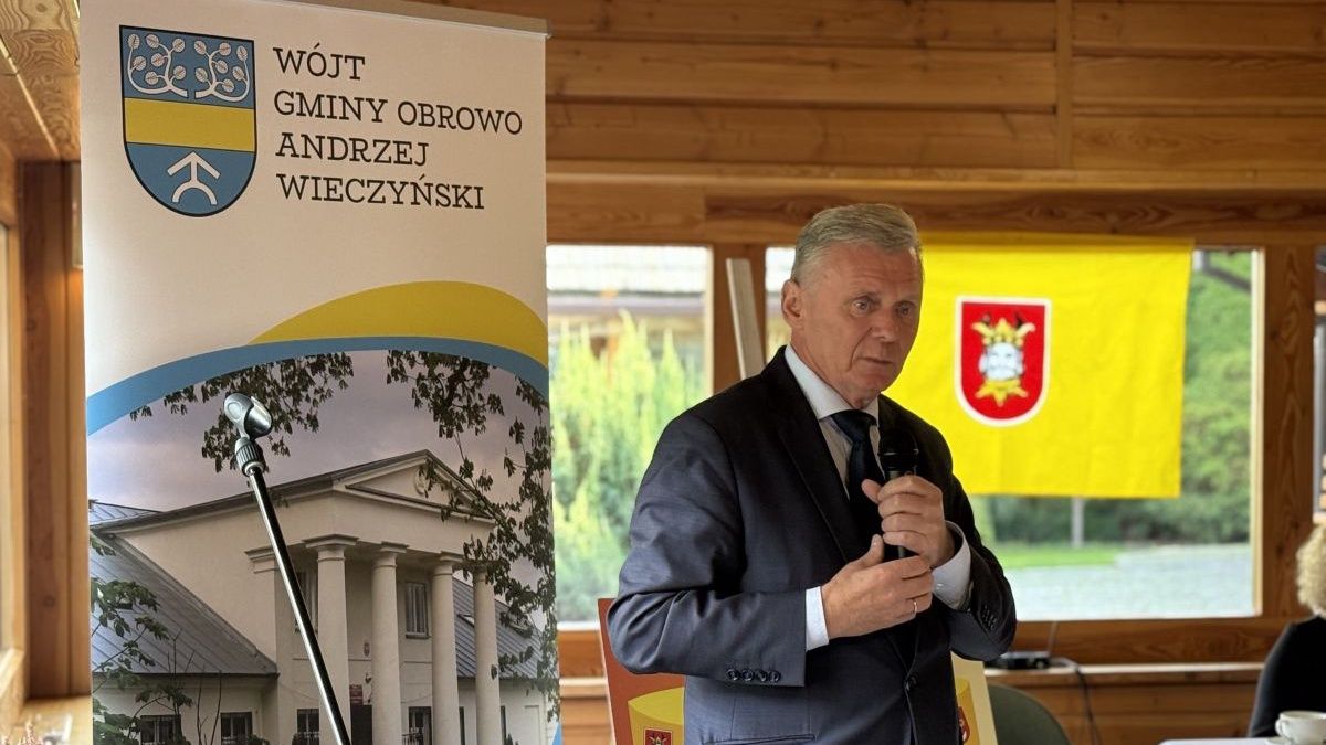 Wójt Andrzej Wieczyński