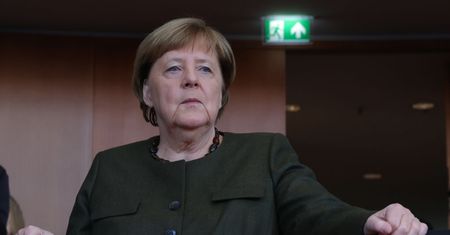 Niemiecka prasa krytykuje Merkel. "Pogarsza sytuację"