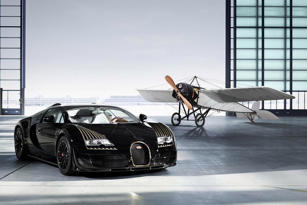 Bugatti Veyron Grand Sport Vitesse Black Bess w pięknym, krótkim filmie
