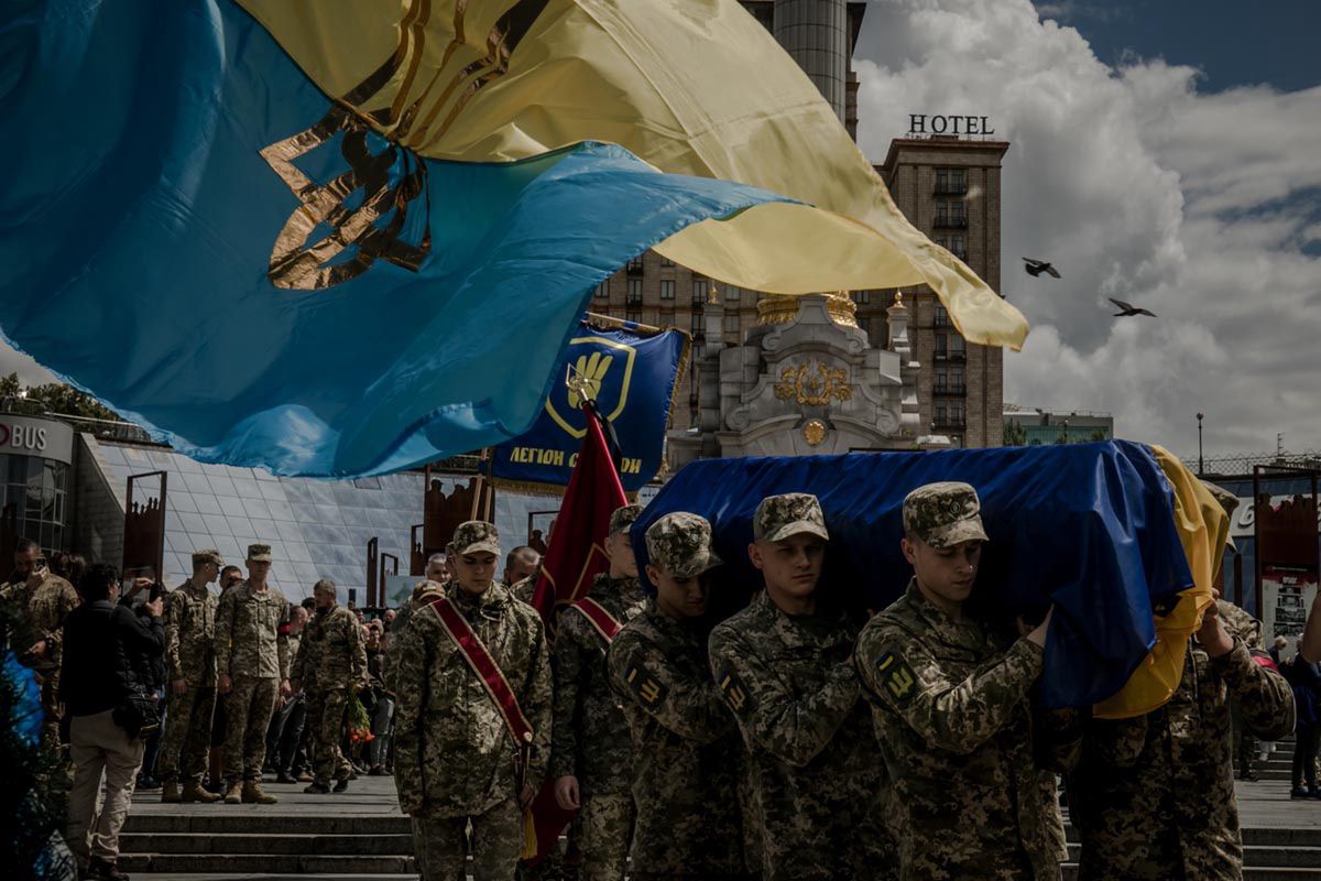 Wojna w Ukrainie trwa od 2014 roku. W moim projekcie nie chcę pokazywać wyłącznie jej, ale to, o co naprawdę się toczy. Jak destrukcyjnie działa propaganda i jak silnie rozwinięte są mechanizmy dezinformacji.