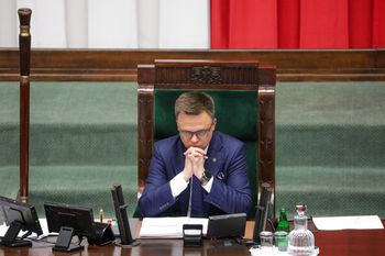 Polacy ocenili Hołownię. Oto najnowszy sondaż
