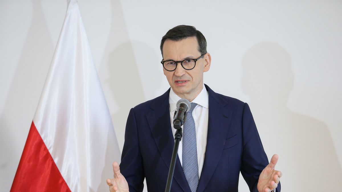 Wiceprezes PiS Mateusz Morawiecki jest za zakazem sprzedaży alkoholu na stacjach benzynowych