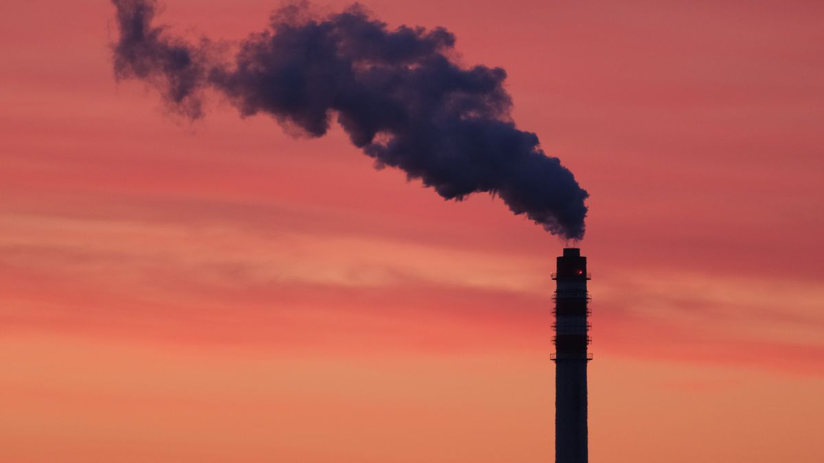 smoke, pollution, industry, sky, chimney, factory, air, industrial, environment, smog, pipe, ecology, power, energy, steam, stack, plant, chemical, global, gas, cloud, sunset, warming, sunrise, golden, orange, dark, dirty