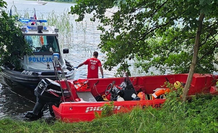 Utonięcie nad jeziorem Ukiel. Nie żyje 39-letni mieszkaniec gminy Gietrzwałd