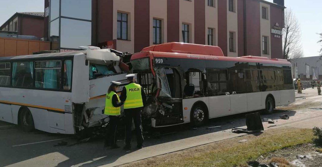 Rzeszów. Zderzenie dwóch autobusów