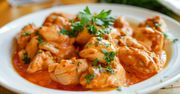 Kurczaka robię w aromatycznym sosie i rozpływa się w ustach. Nikt nie chce słyszeć o zwykłych kotletach