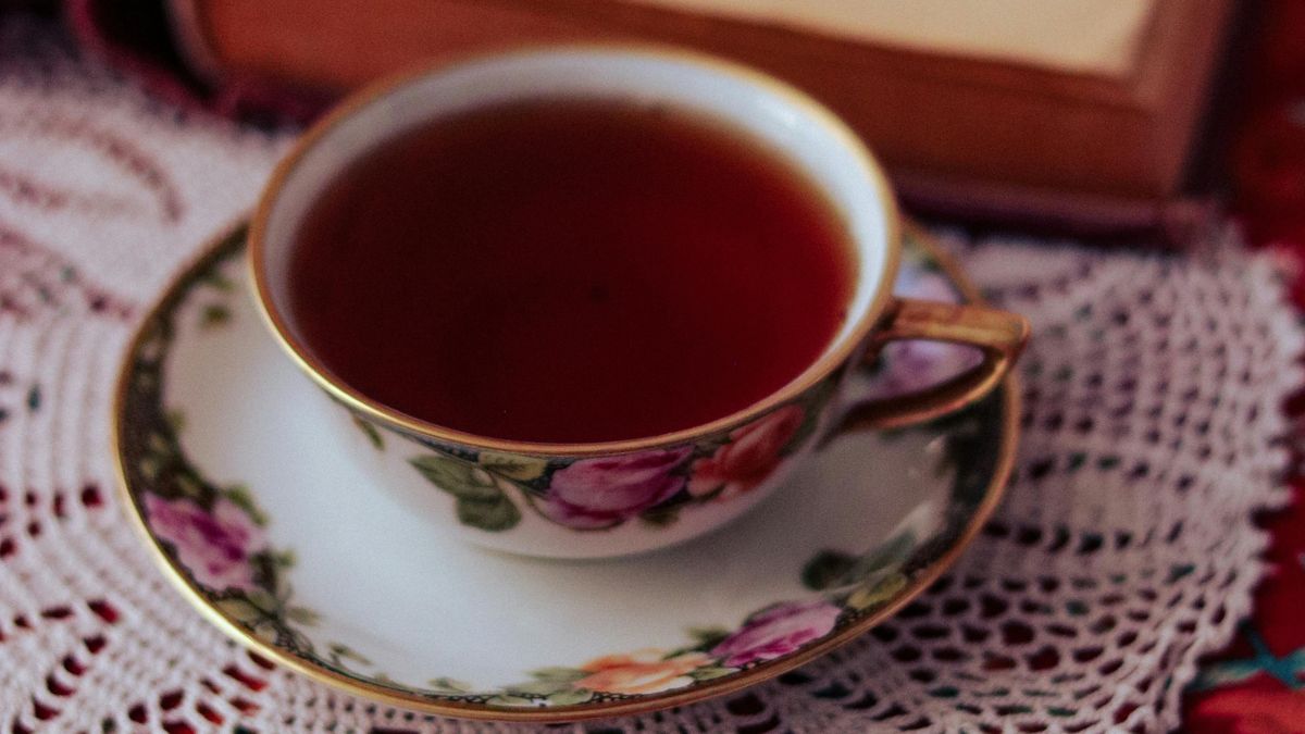  Kryształy, szkło i porcelana z PRL-u coraz bardziej popularne. Kolekcjonerzy zapłacą za nie krocie