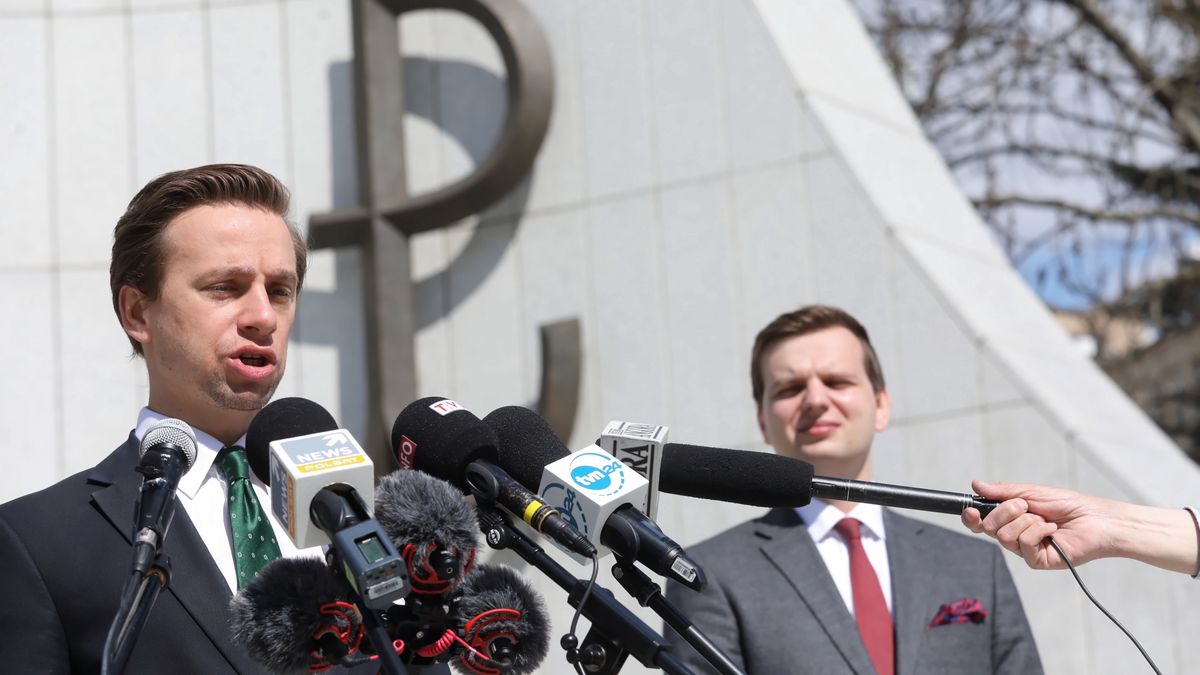 Koronawirus w Polsce. Krzysztof Bosak nie chce finansowania WHO