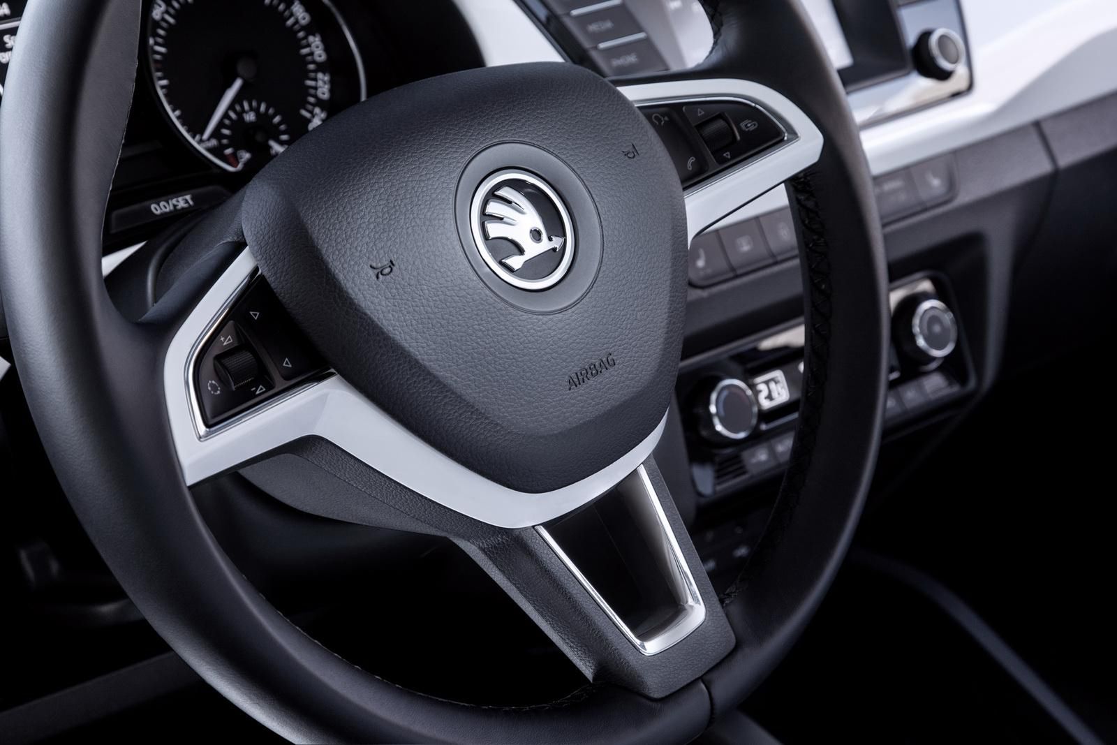 Nowa Škoda Fabia w obszernej galerii zdjęć 42
