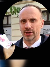 Biedroń wziął ślub. Janusz Kowalski: "zaczadzenie ideologią LGBT"