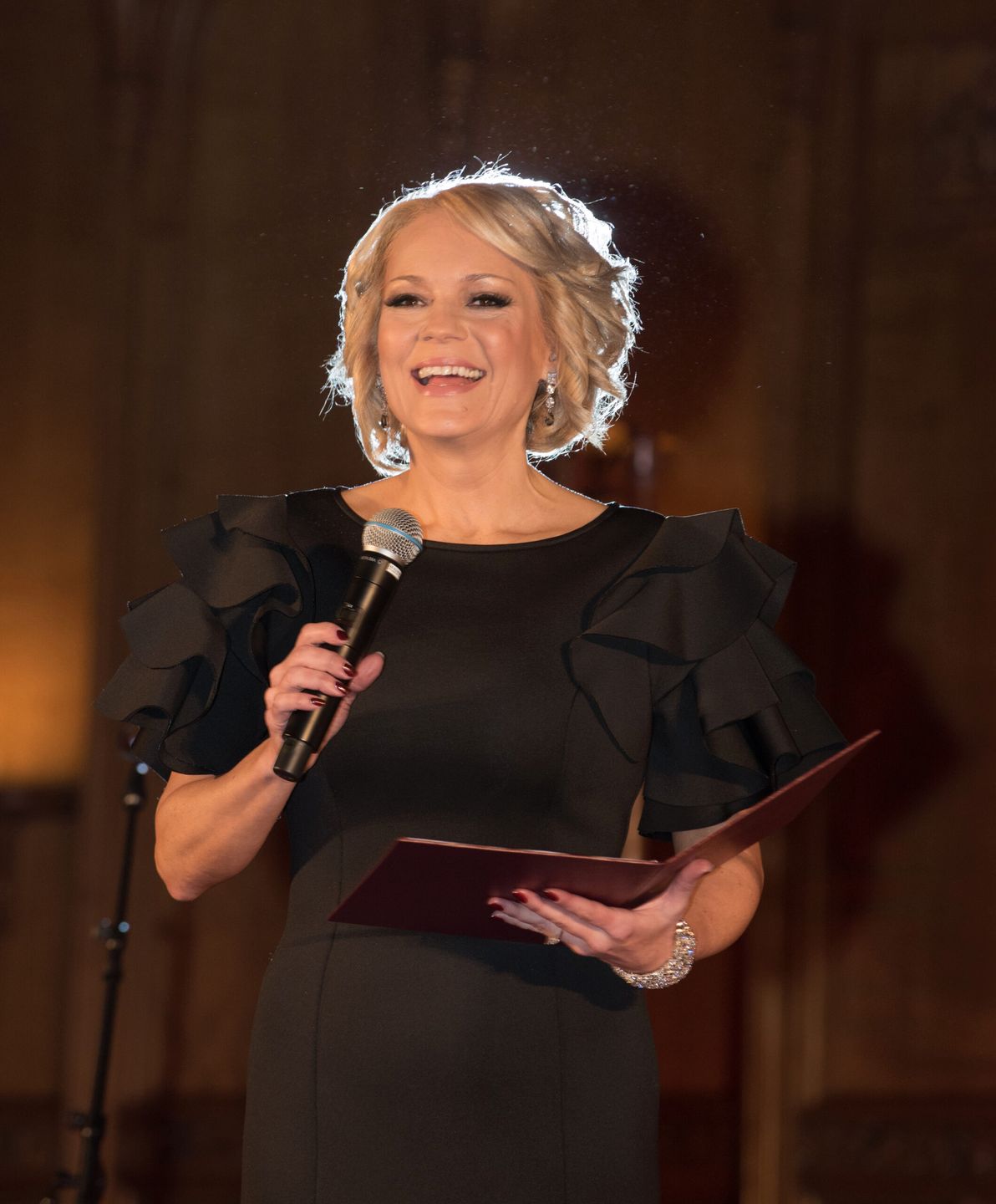 Kasia Madera, prezenterka BBC World News polskiego pochodzenia, prowadząca 50. Bal Polski (2)