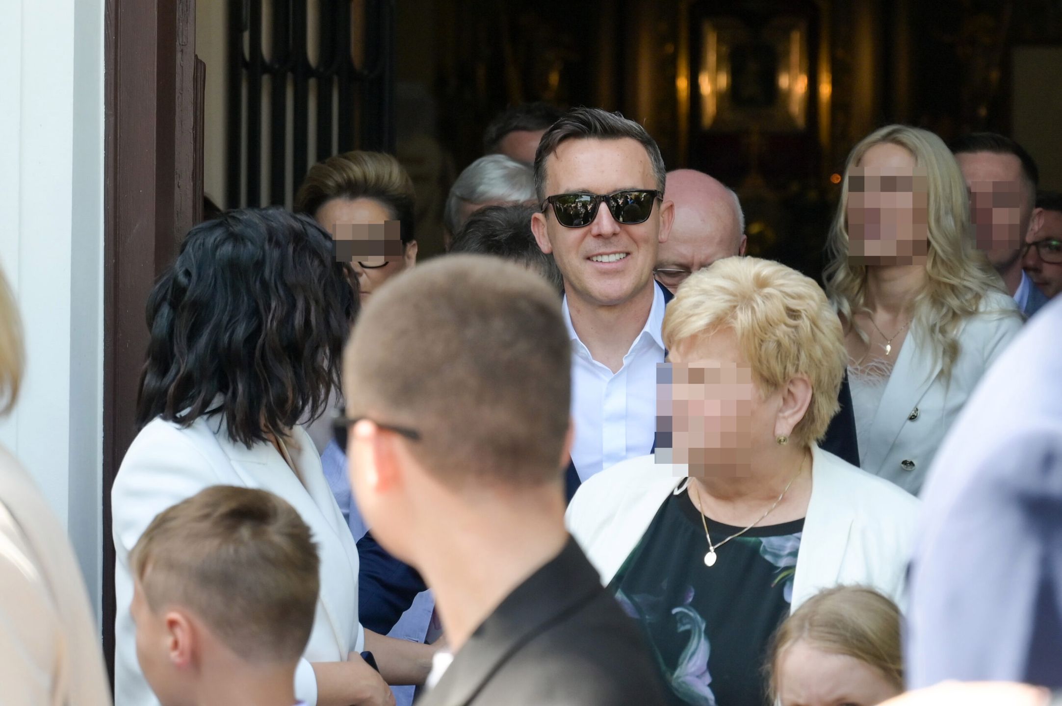Kasia Cichopek i Maciej Kurzajewski - komunia Helenki Hakiel fot. AFEos