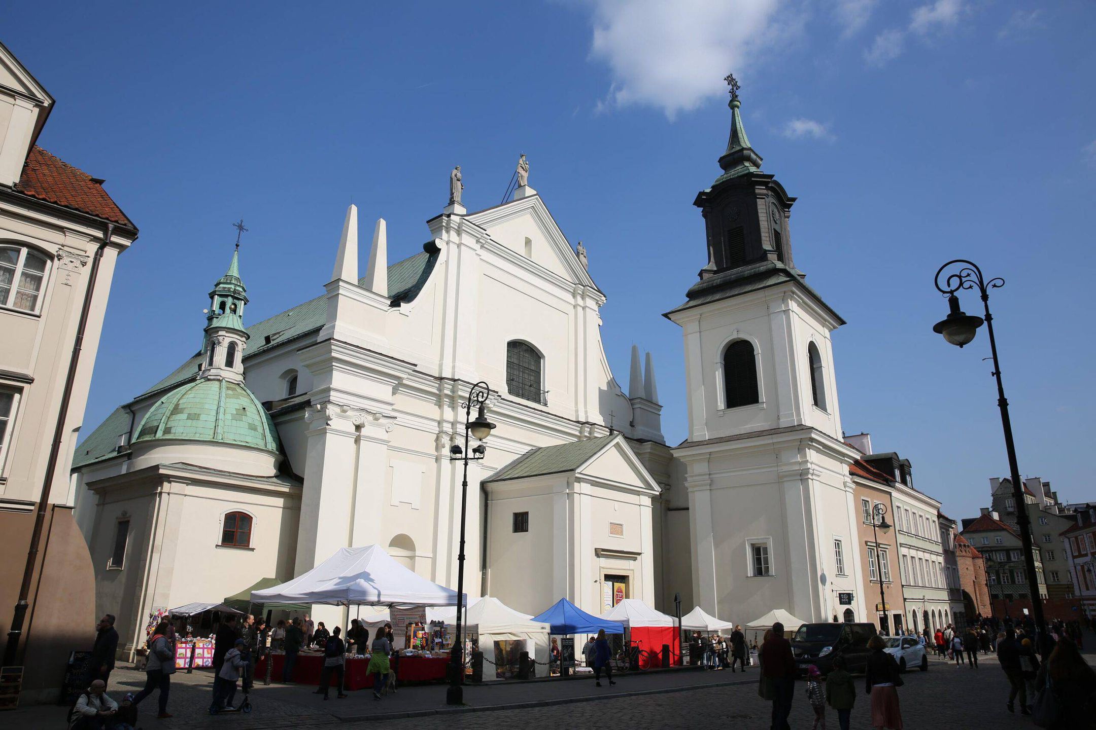 Koronawirus w Polsce. Czy w kościołach trzeba zasłaniać nos i usta?