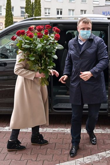 Jacek Kurski odebrał żonę i córkę ze szpitala
