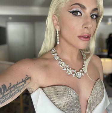 Lady Gaga na gali SAG Awards 2022  | fot. Instagram.com/ladygaga