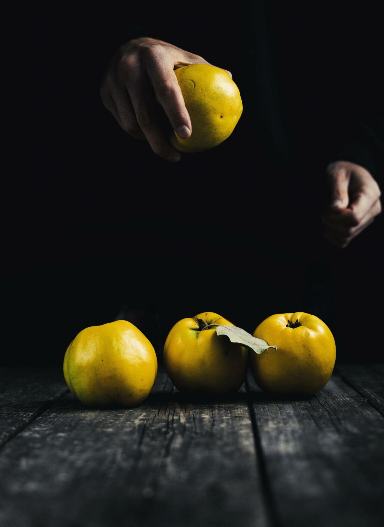 Pigwa ze słoika w cukrze do herbaty - Pyszności; Foto: Canva