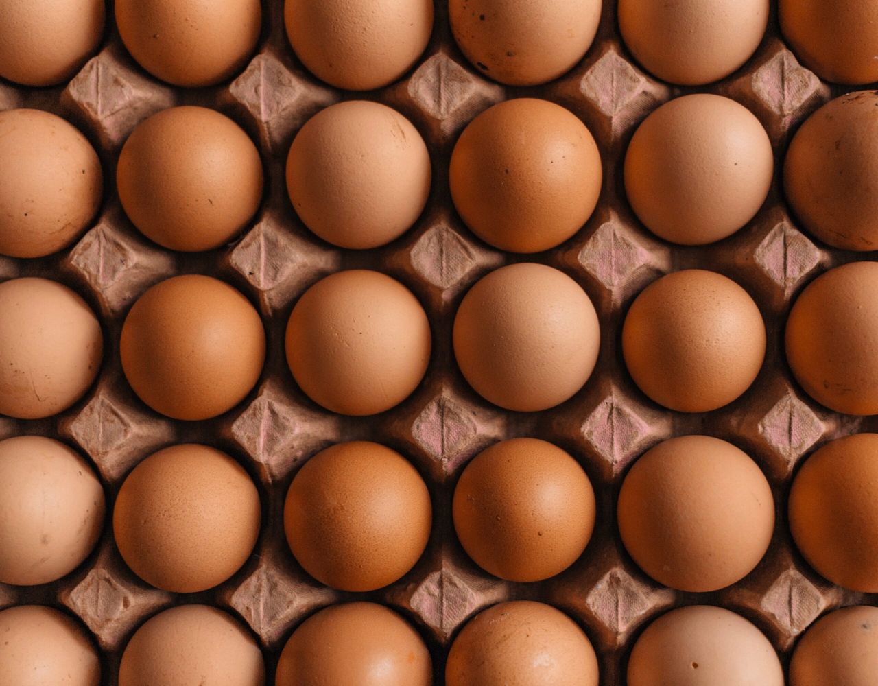 Jak sprawdzić, czy jajka nie są zepsute