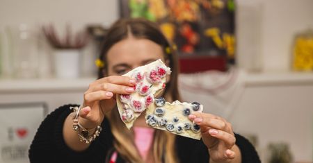 FIT mrożona biała czekolada. Pyszne łakocie bez wyrzutów sumienia