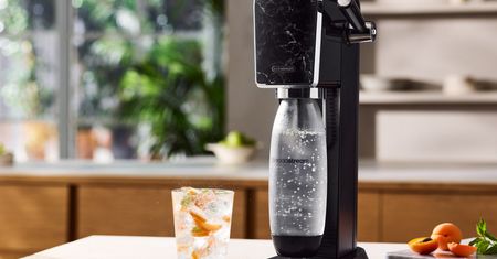 SodaStream przedstawia Art Marble. Saturator do gazowania wody w limitowanej wersji kolorystycznej