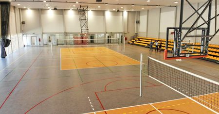 Sala gimnastyczna przy szkole na os. Pod Lipami gotowa. Budowa rozpoczęła się trzy lata temu