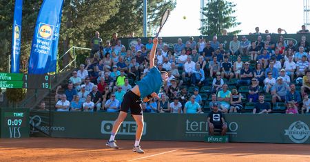 Hubert Hurkacz w półfinale Poznań Open 2018