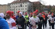 Ogromna biało-czerwona flaga – organizatorzy Poznańskiego Biegu Niepodległościowego chcą ustanowić rekord Guinnessa