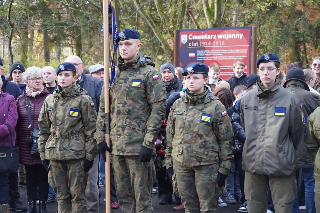 Miting historyczny na Cmentarzu Jenieckim w Leszkowie