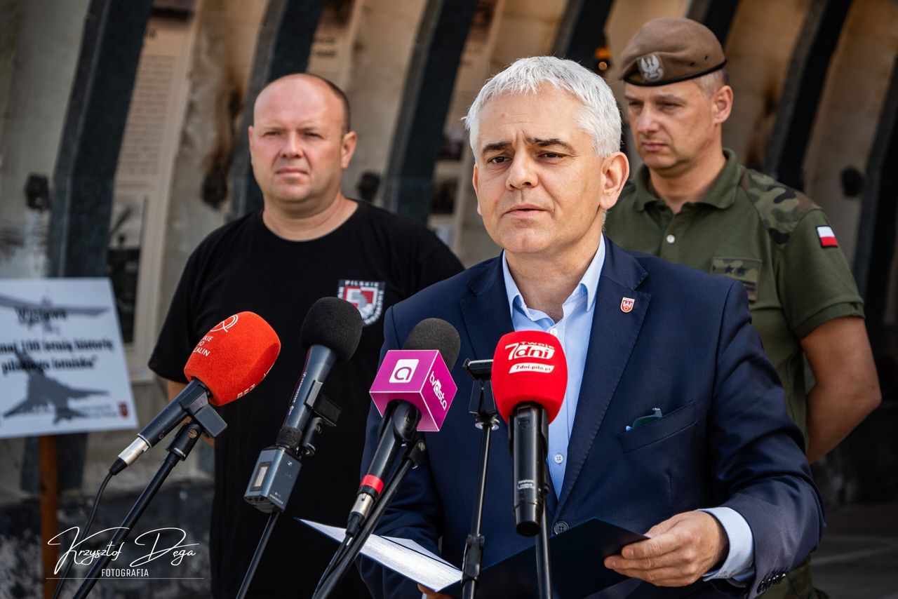 Święto Wojska Polskiego w Pile tym razem na lotnisku