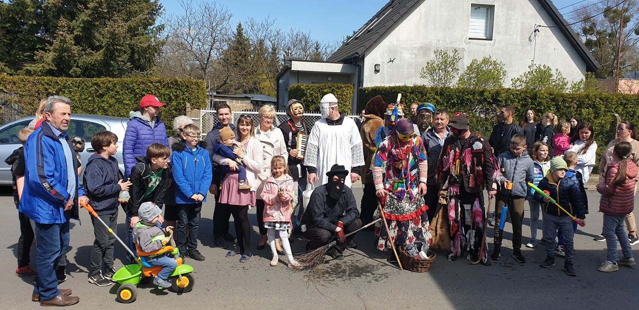 Po długiej przerwie Żandary przeszli przez Ławicę.