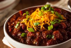 Chili con carne - meksykański klasyk. Jednogarnkowe danie idealne na chłody