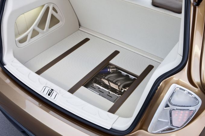 Mercedes BlueZERO E-CELL PLUS