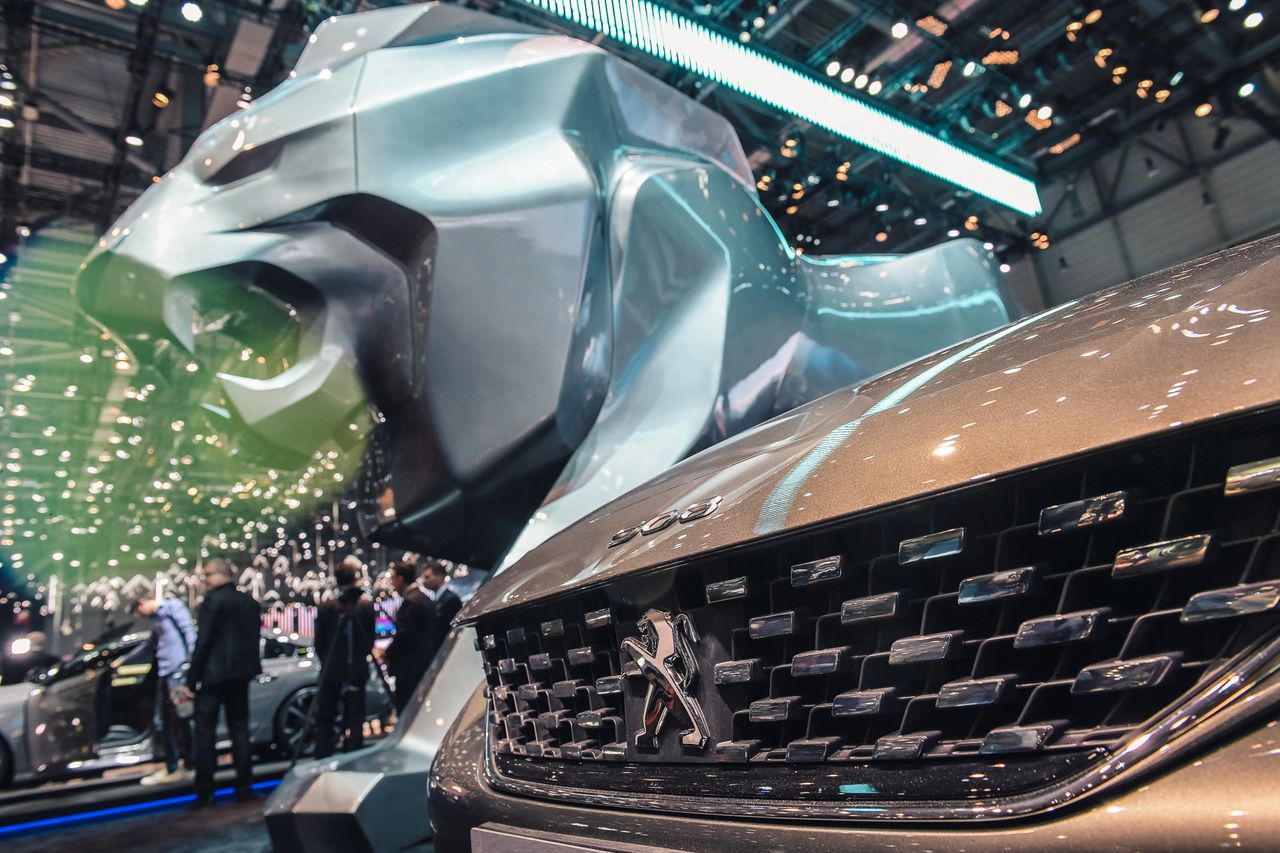 Peugeot prezentuje w Genewie przyszłość motoryzacji. Będzie ekologicznie i emocjonująco