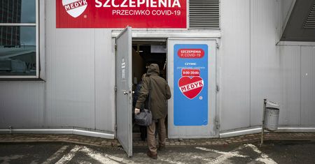 Kontrole w punktach szczepień. Rząd chce poprawić organizację programu