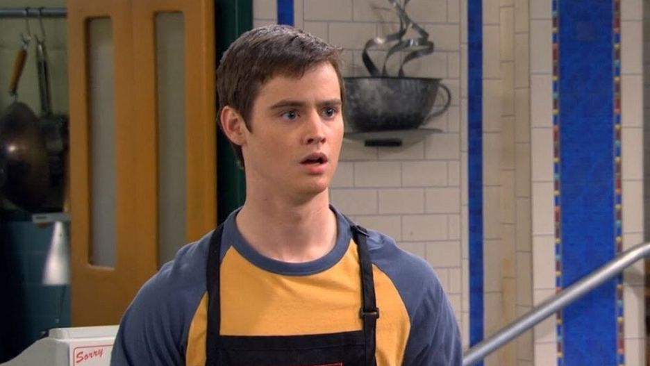 Dan Benson w "Czarodziejach z Waverly Place"