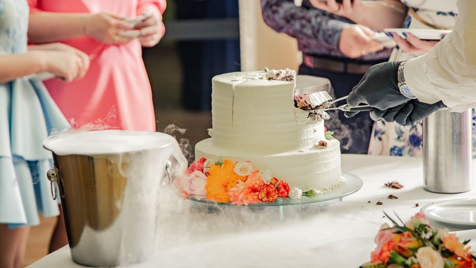 migafka.com
deser, celebracja, dekoracja, urodziny, owoc, przepyszny, strawbery, tort, wesele, krojenie, tradycja