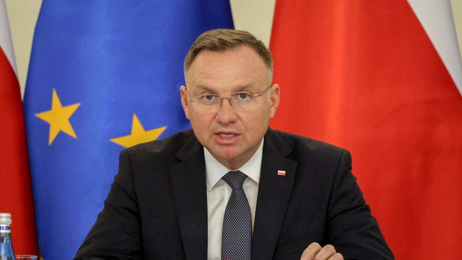 Spotkanie prezydenta ws. centr�w us?ug spo?ecznych12.07.2021 Warszawa Spotkanie Prezydenta Dudy z przedstawicielami rzadu  fot. Jacek Dominski/REPORTER
n/z: Andrzej DudaJACEK DOMINSKI/REPORTER