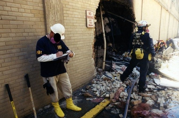 FBI ujawniło nieznane wcześniej zdjęcia z zamachu z 11 września 2001 roku 16