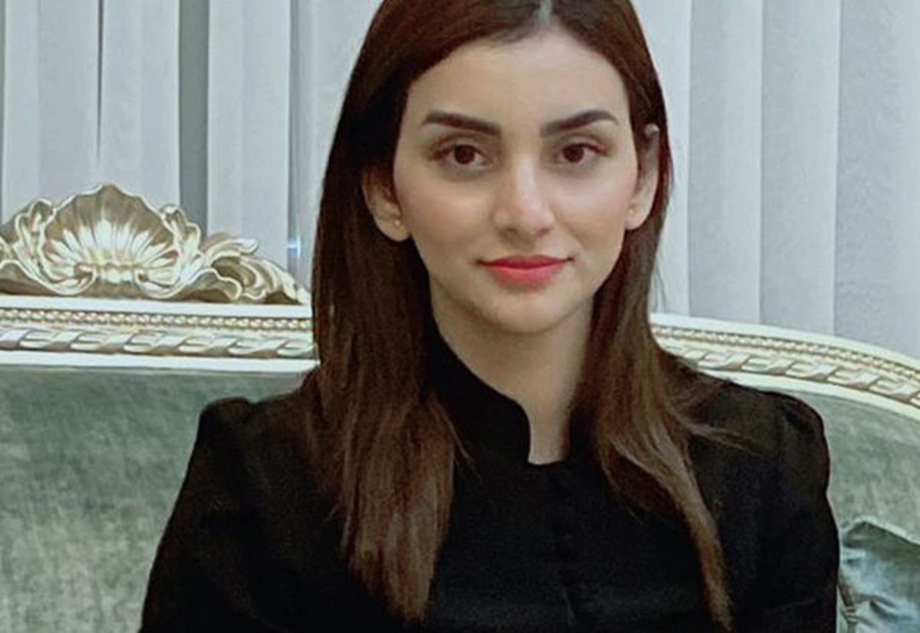 Nilofar w swoim domu w Afganistanie