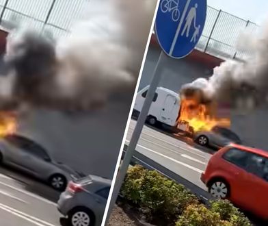 Samochód stanął w ogniu. Poważne zdarzenie Krakowie