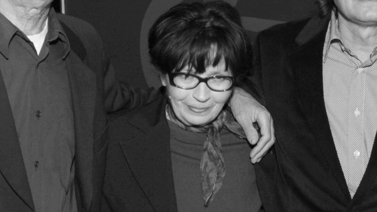 Witold Skaruch, Janina Traczykowna, Jacek Blawut, Roman KlosowskiWitold Skaruch, Janina Traczykowna, Jacek Blawut, Roman Klosowski Premiera filmu "Jeszcze nie wieczor", Multikino Zlote Tarasy, 13.06.2009,Image: 427817602, License: Rights-managed, Restrictions: , Model Release: no, Credit line: Jan Balana / Studio69 / ForumJan Balana / Studio69 / Forumshowbiz, show biz, rozrywka, category_code_ent