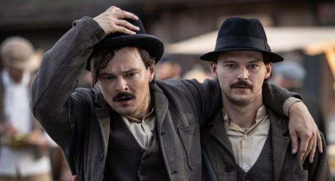 Maciej Bochniak: "Magnezja" to nasz hołd dla westernów z lat 70. (wywiad)