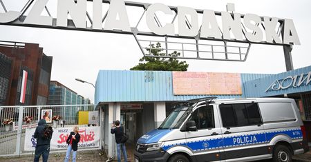 Zarzuty za zniszczenie Bramy nr 2 Stoczni Gdańskiej