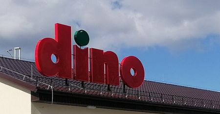 Kultowa czekolada z orzechami za 8,99 zł. Ruszyła promocja w Dino