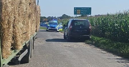 Kierowca poruszał się po drodze slalomem. Zatrzymał go policjant po służbie!