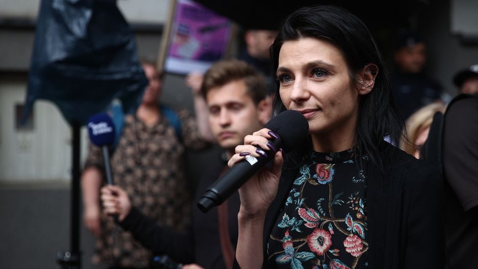 Joanna Parniewska
�ukasz G�gulski
demonstracja, IV, nigdy nie b�dziesz sz�a sama, pikieta, solidarnie z joanna\komisariat\komisariatem policja policji, strajk kobiet, strajku kobiet